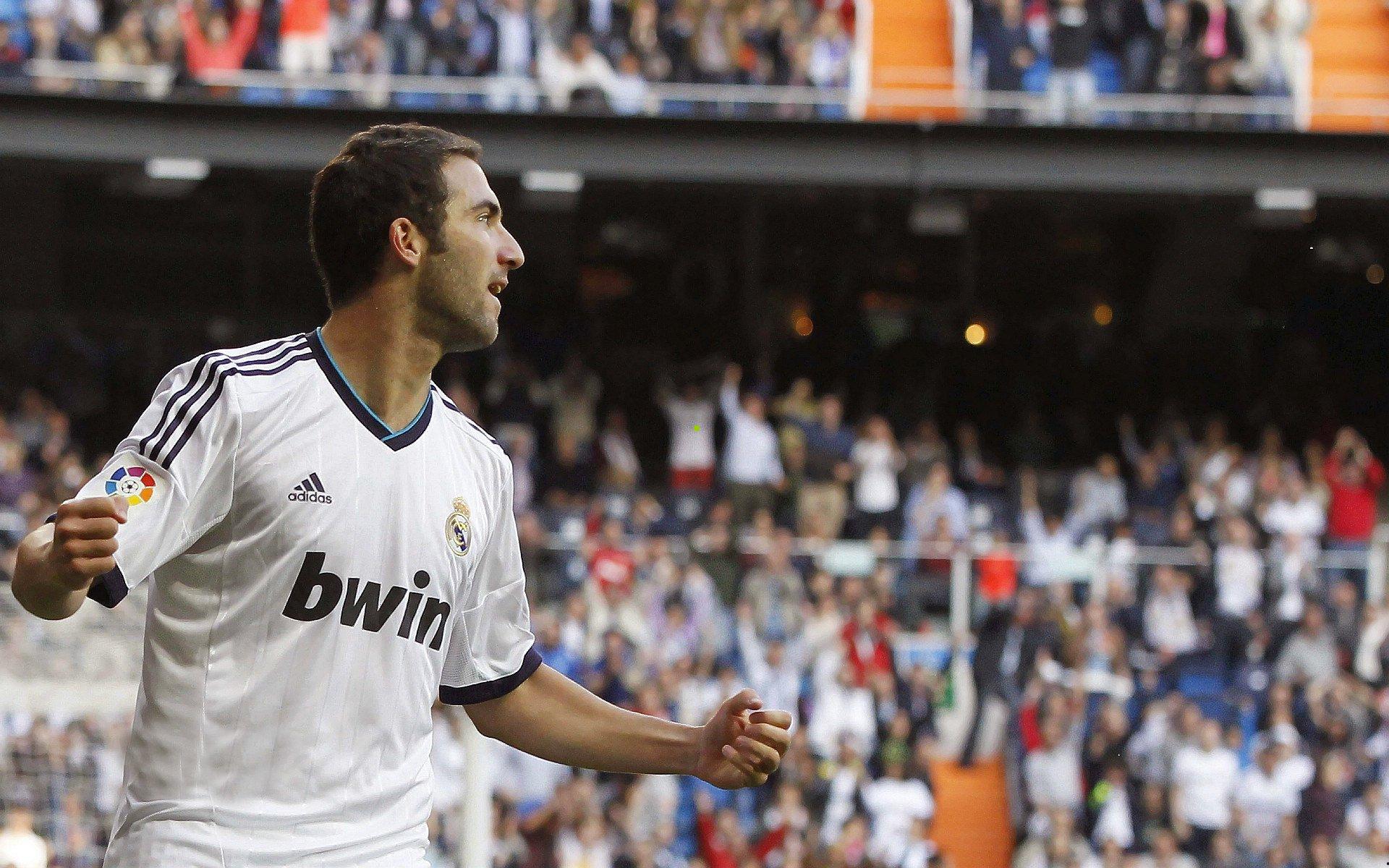 上海海港官方宣告武磊归来，如七而至，再续辉煌