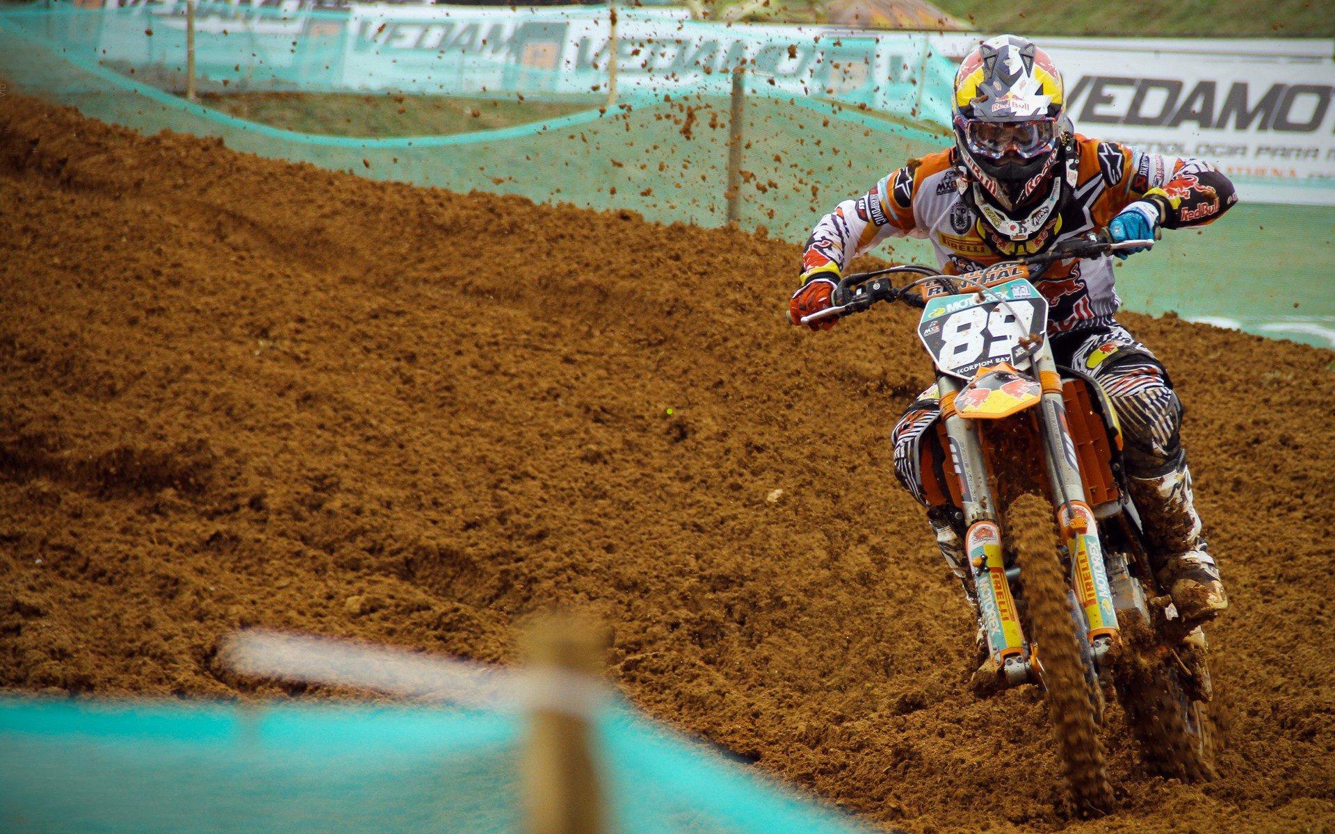 泰达对决华夏首发公布，利马与马尔康锋线较量，艾哈主导中场局势